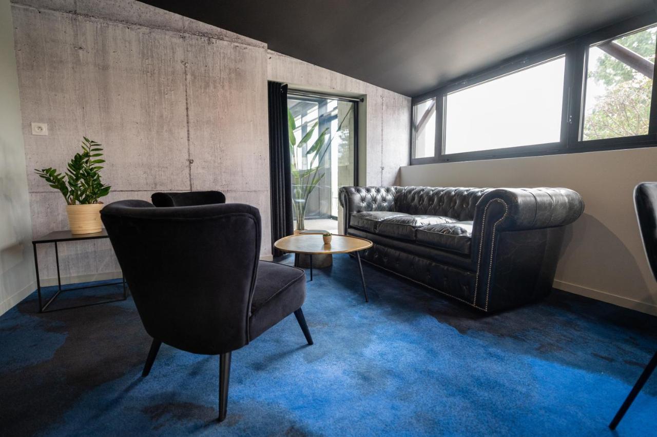 Kyriad Hotel Laval Dış mekan fotoğraf